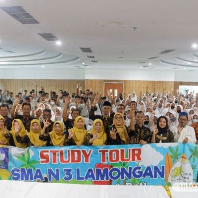 Berita Foto Kunjungan SMAN 3 Lamongan di UNESA