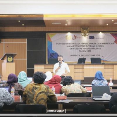 PSLD Unesa Gelar Penyusunan Panduan Pembelajaran dan Bahan Ajar Untuk Mahasiswa Berkebutuhan Khusus