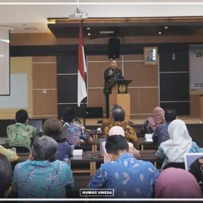 Unesa Gelar Sosialisasi Instrumen Akreditasi Program Studi IAPS 40