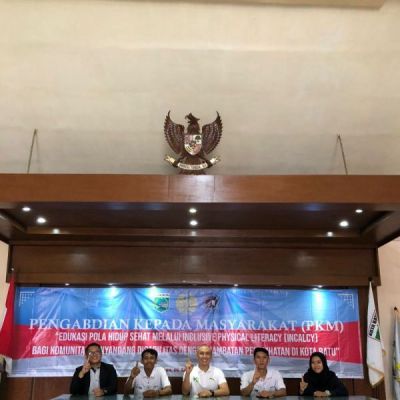 Dosen UNESA Peringati Haornas 2022 dengan Memberikan Edukasi Pola Hidup Sehat kepada Disabilitas