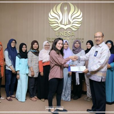 10 Mahasiswa Program Sea-Teacher Diberangkatkan Siang Ini
