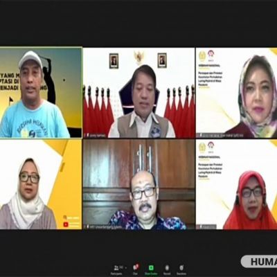 SMCC Unesa Gelar Webinar Nasional Persiapan Prokes Menyambut Pembelajaran Tatap Muka Semester Gasal