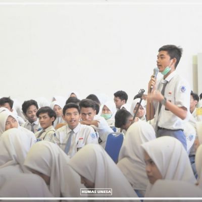 Silahturahmi Bernuansa Studi Kampus SMAN 4 Sidoarjo dan Unesa
