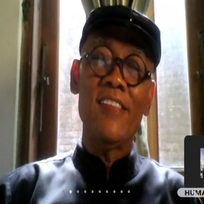 Prodi Pendidikan Bahasa dan Sastra Pascasarjana UNESA Gelar Webinar Bahas Pragmalistika Era Digital