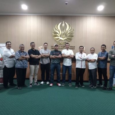 Monev, Tim Kemenpora Apresiasi Program Pembinaan Atlet UNESA