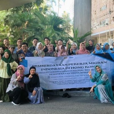 Gerakan Pemberdayaan Tim Dosen Unesa Bekali Pekerja Migran Indonesia di Hong Kong dengan Skill Bisnis Online