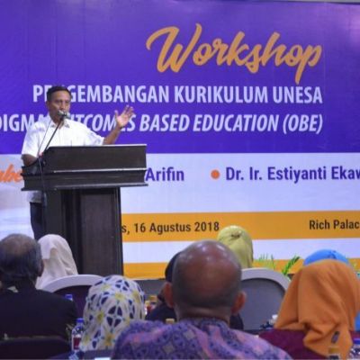 Unesa Siapkan Pengembangan Kurikulum dengan Paradigma OBE