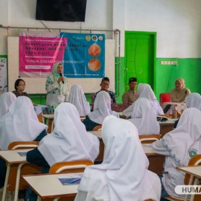 Perdoski dan UNESA Lakukan Penyuluhan Kesehatan di Ponpes
