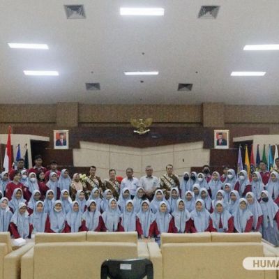 BERITA FOTO Kunjungan SMA Kemala Bhayangkari 3 Porong di UNESA
