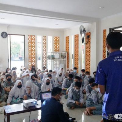 SMCC Giat Edukasi Bahaya Narkoba dan Mitigasi Bencana di Sekolah