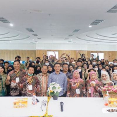 Berita Foto UNESA Terima Kunjungan Dua Sekolah Sekaligus