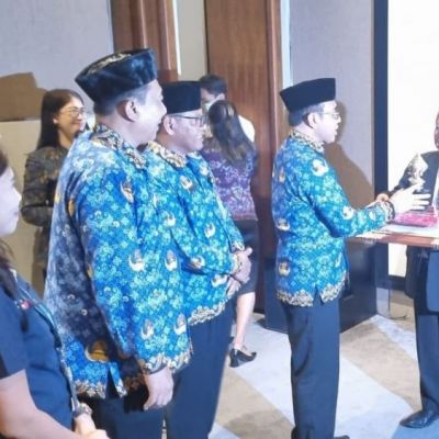 Sinergi UNESA dan Pemkot Denpasar Hasilnya Inovasi Jaringan Pelayanan Guru dan Tenaga Kependidikan