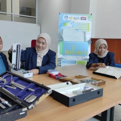 Fakultas Kedokteran UNESA Diserbu Ratusan Pendaftar