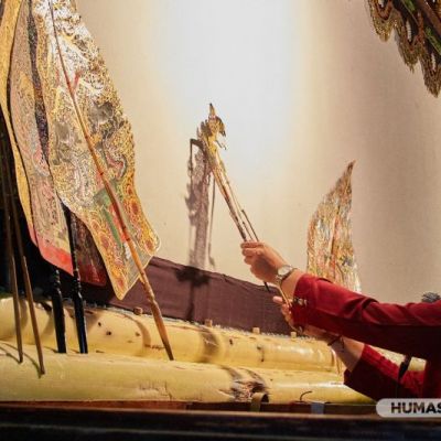 Pesan Moral dalam Pagelaran Wayang Pend Bahasa dan Sastra Jawa