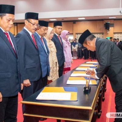 Rektor Lantik Pejabat Baru, Perkuat Transformasi dan Reputasi UNESA PTN-BH