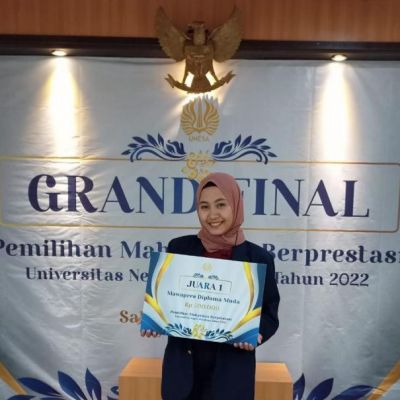 Smart Hidroponik Sistem One Click, Gagasan Sang Juara Pilmapres UNESA