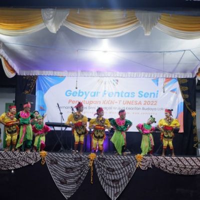 Mahasiswa UNESA Hidupkan Kembali Geliat Kesenian di Daerah
