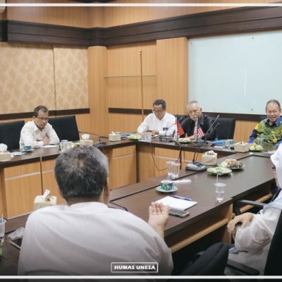 Perkuat Kerjasama, Unesa Terima Kunjungan Universitas Kebangsaan Malaysia