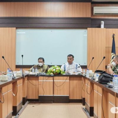 Kunjungan Direktur SDM Dirjen Dikti di UNESA Bahas Percepatan Pengajuan Guru Besar