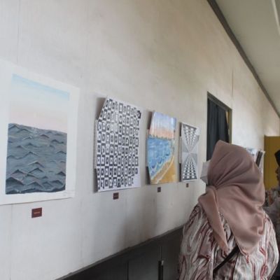Menengok Ragam Karya Mahasiswa Ilmu Komunikasi Ada Lukisan, Film hingga Iklan